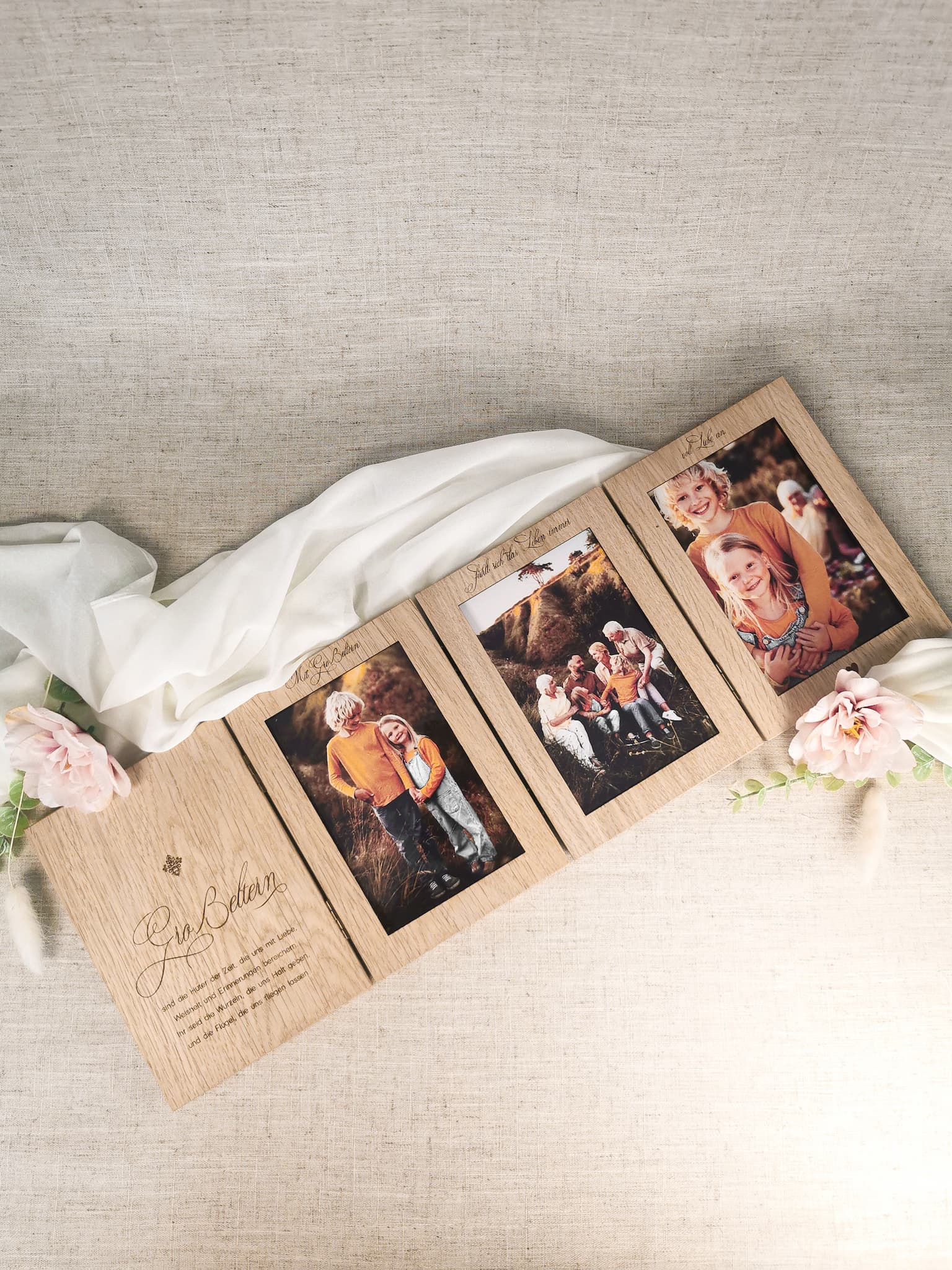 Detailansicht: Herz aus goldenem Acryl im Holzrahmen für Großeltern