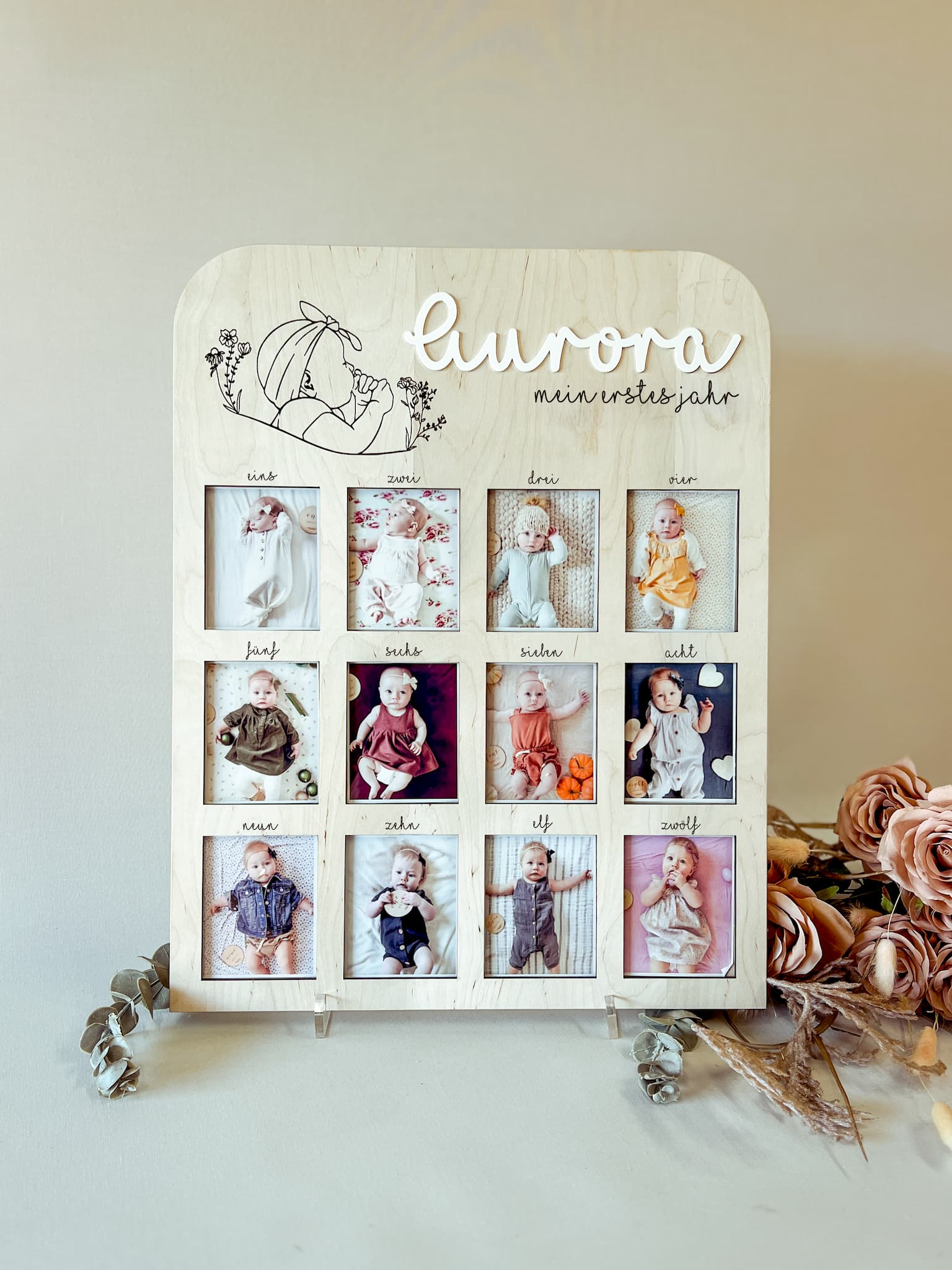 Personalisierter Bilderrahmen „Mein erstes Jahr“ – Erinnerungsrahmen für 12 Babyfotos