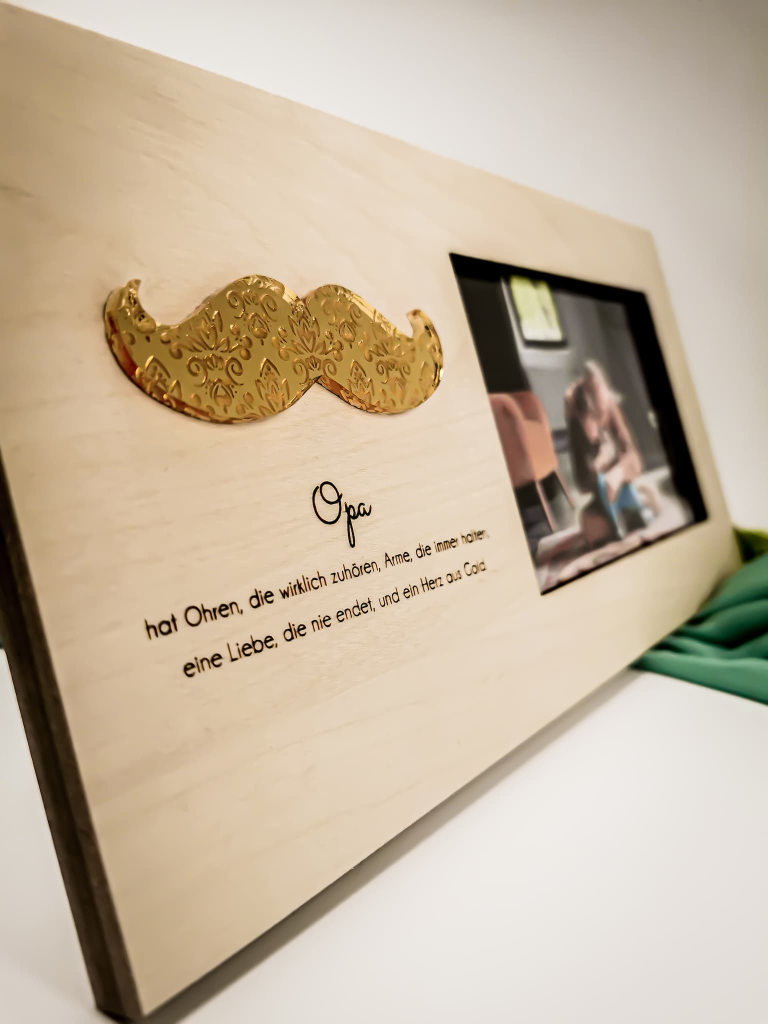 Personalisierter Holz-Bilderrahmen für Opa – Ein Geschenk mit Herz