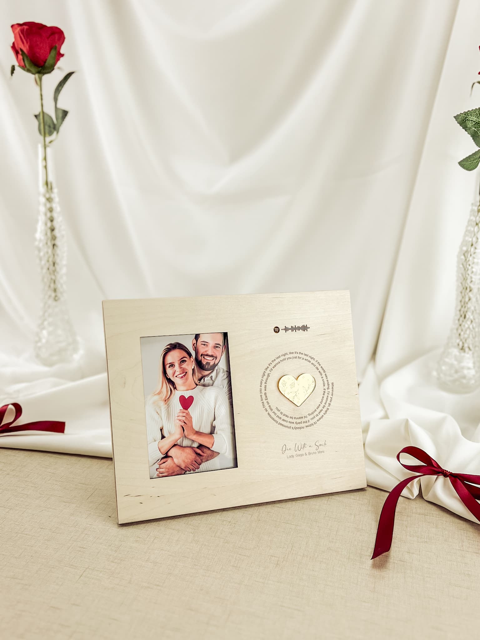 Bilderrahmen mit Spotify-Code und Songtext – Personalisierbares Geschenk für Valentinstag