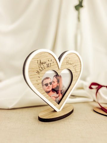 Herz-Bilderrahmen mit Gravur – Liebevolles Geschenk zum Valentinstag