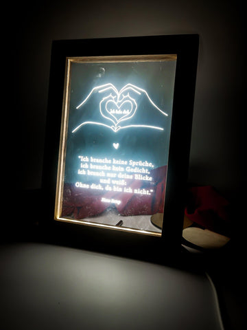 Holzbilderrahmen mit LED-Funktion  – Das perfekte Valentinstagsgeschenk