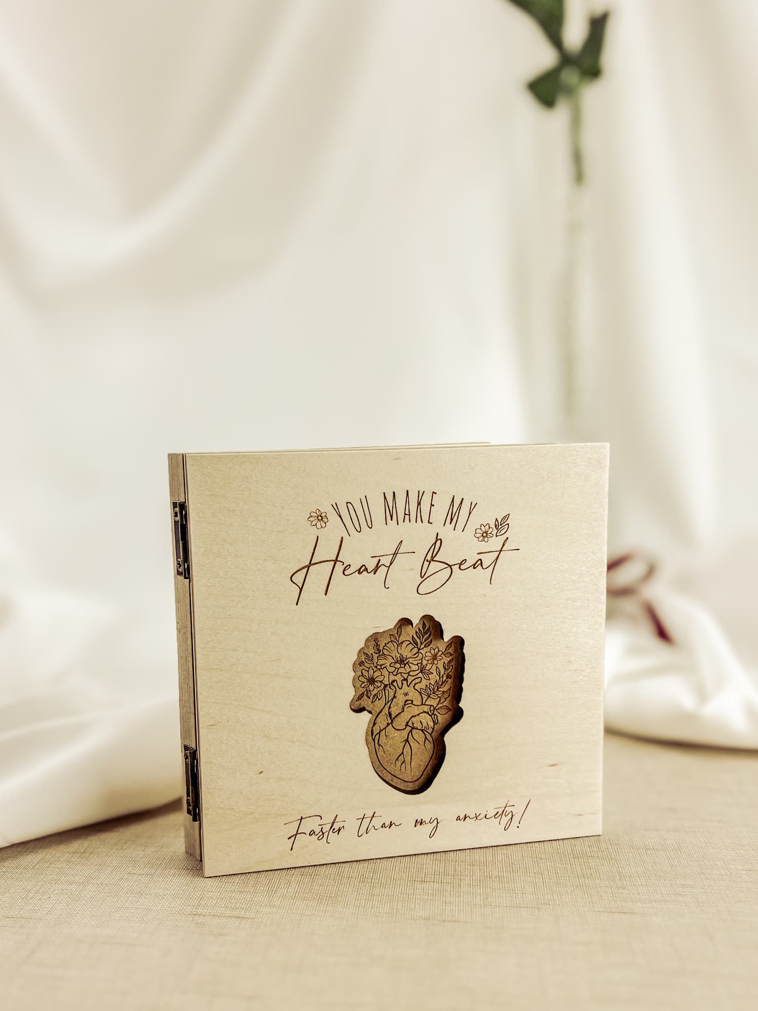Personalisierter Holz-Fotorahmen mit Gravur – Einzigartiges Geschenk für besondere Momente