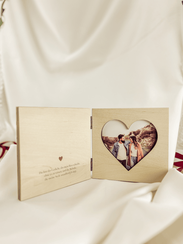Personalisierter Holz-Fotorahmen mit Gravur – Einzigartiges Geschenk für besondere Momente