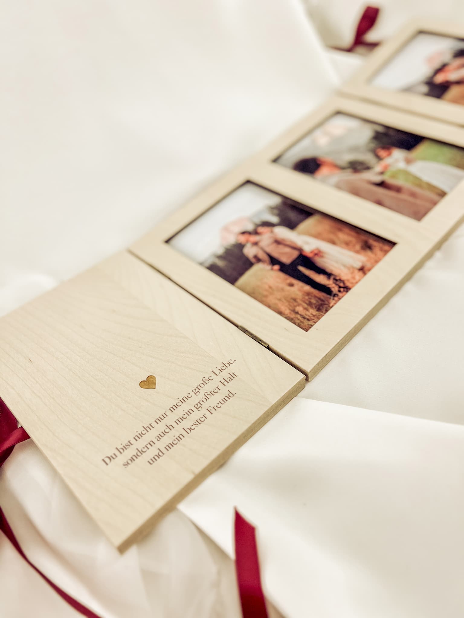 Personalisierter Dreifach-Bilderrahmen – Perfekt für Valentinstagsgeschenk