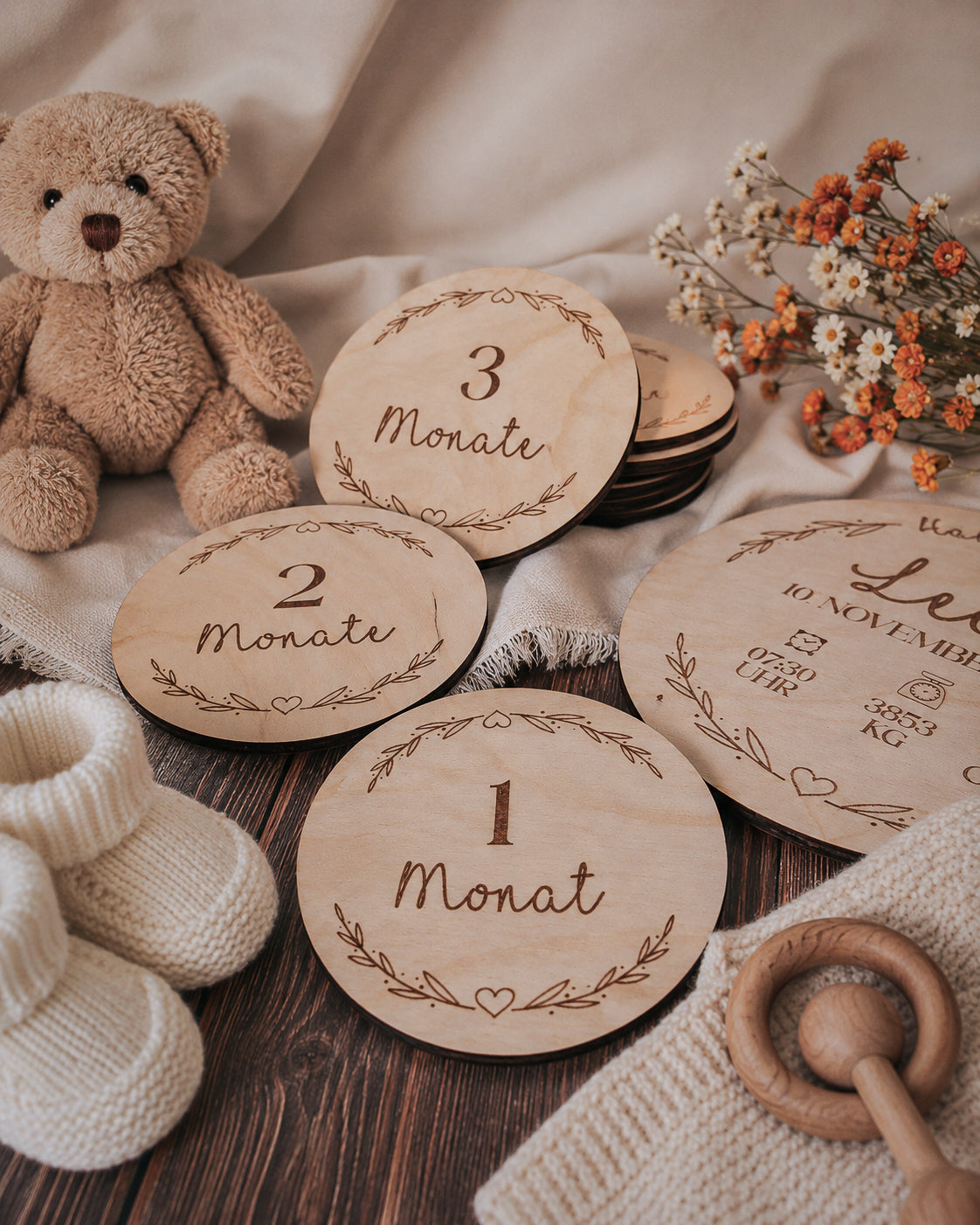 Meilensteinkarten Holz Set personalisiert (15 Teile) – 1. Jahr